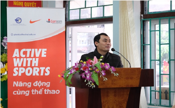Ông Trịnh Đình Huynh - Trưởng phòng Tiểu học, dân tộc Sở GD&ĐT tỉnh Hà Giang phát biểu tại buổi tập huấn